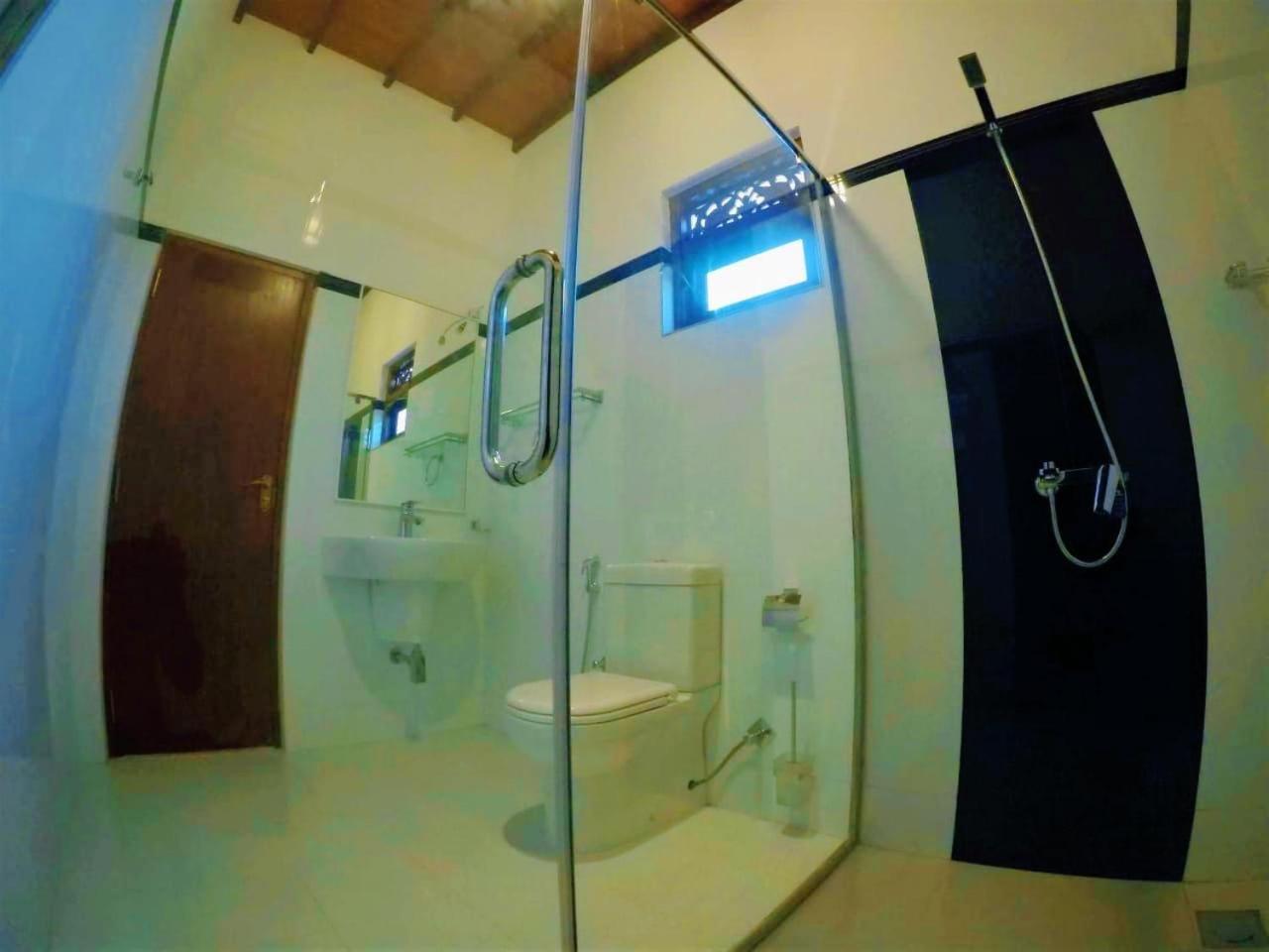 Villa 4U Bentota Buitenkant foto