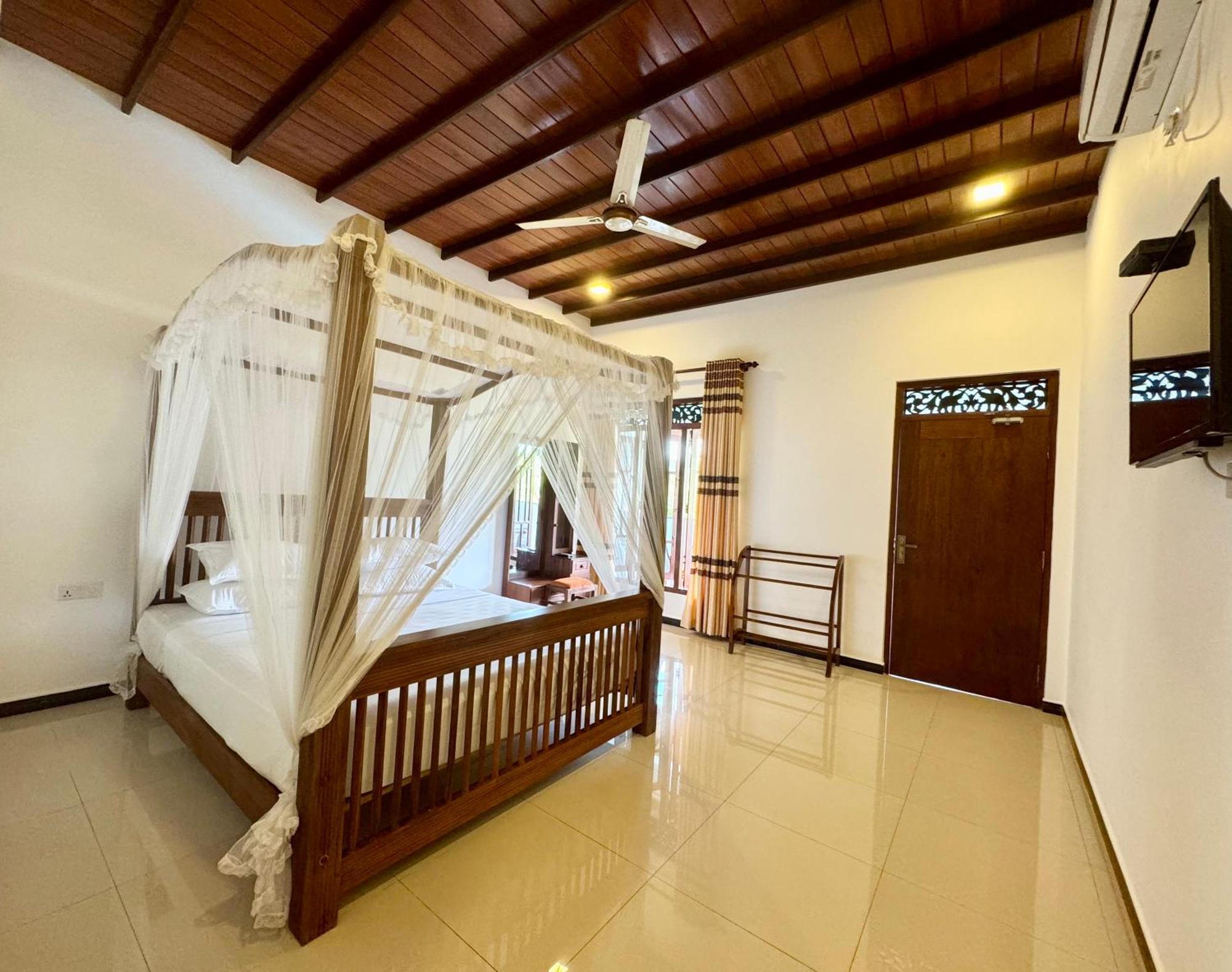 Villa 4U Bentota Buitenkant foto